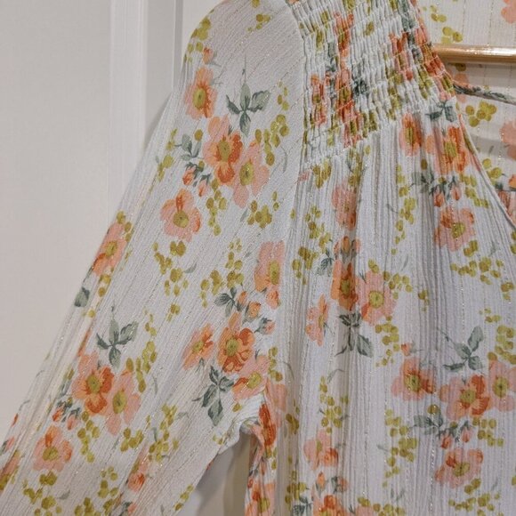 Cupcakes and Cashmere Blouse Women's Small Floral Peasant Smock Metallic Fringe - Picture 9 of 15